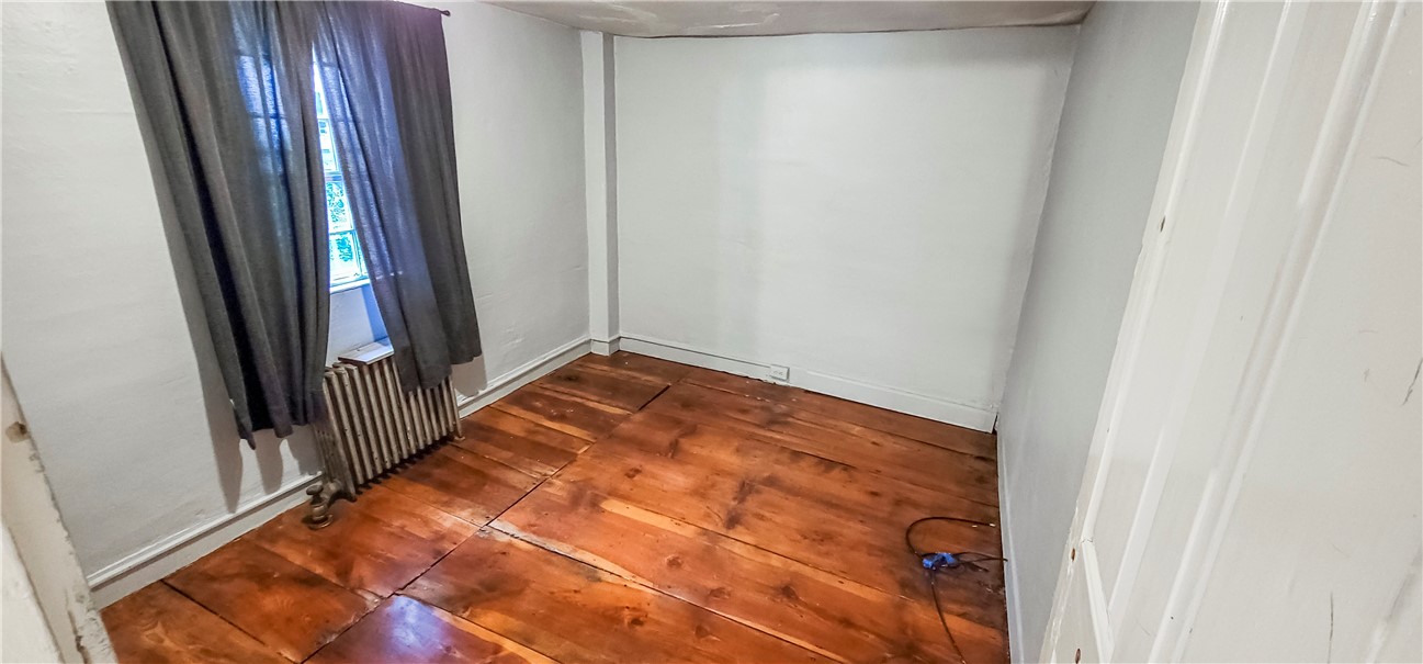 1237 Putnam Pike Glocester, RI 02814 - Photo 28 of 47