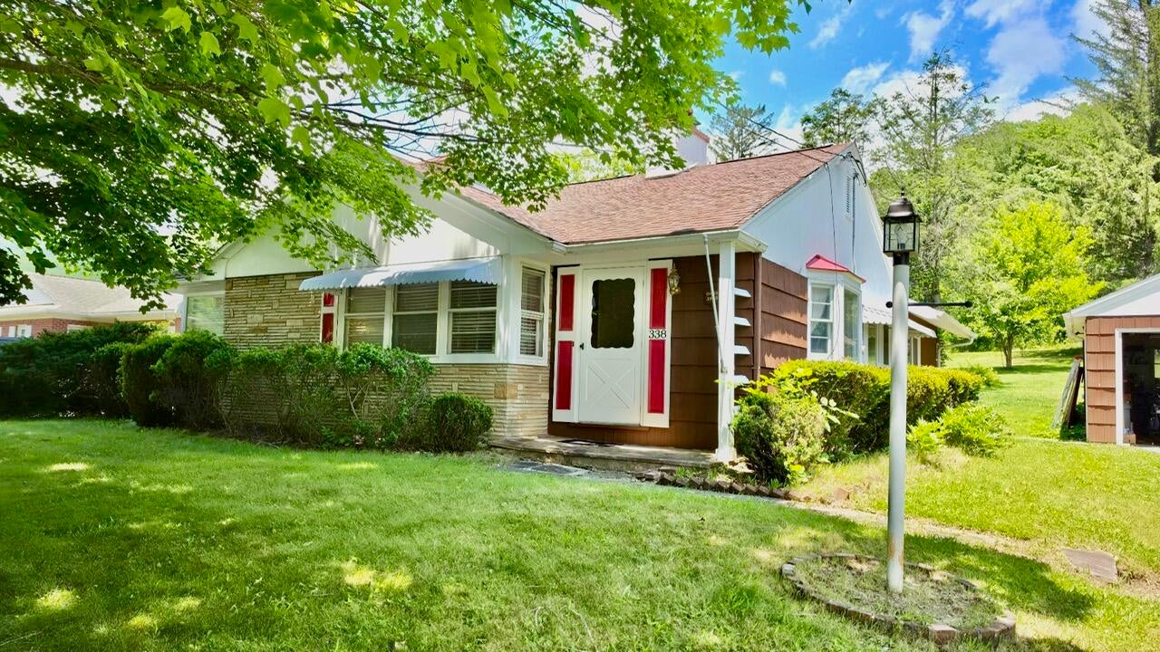 338 Rowan Road White Sulphur Springs, WV 24986 - Photo 1 of 52 Gallery Image 1