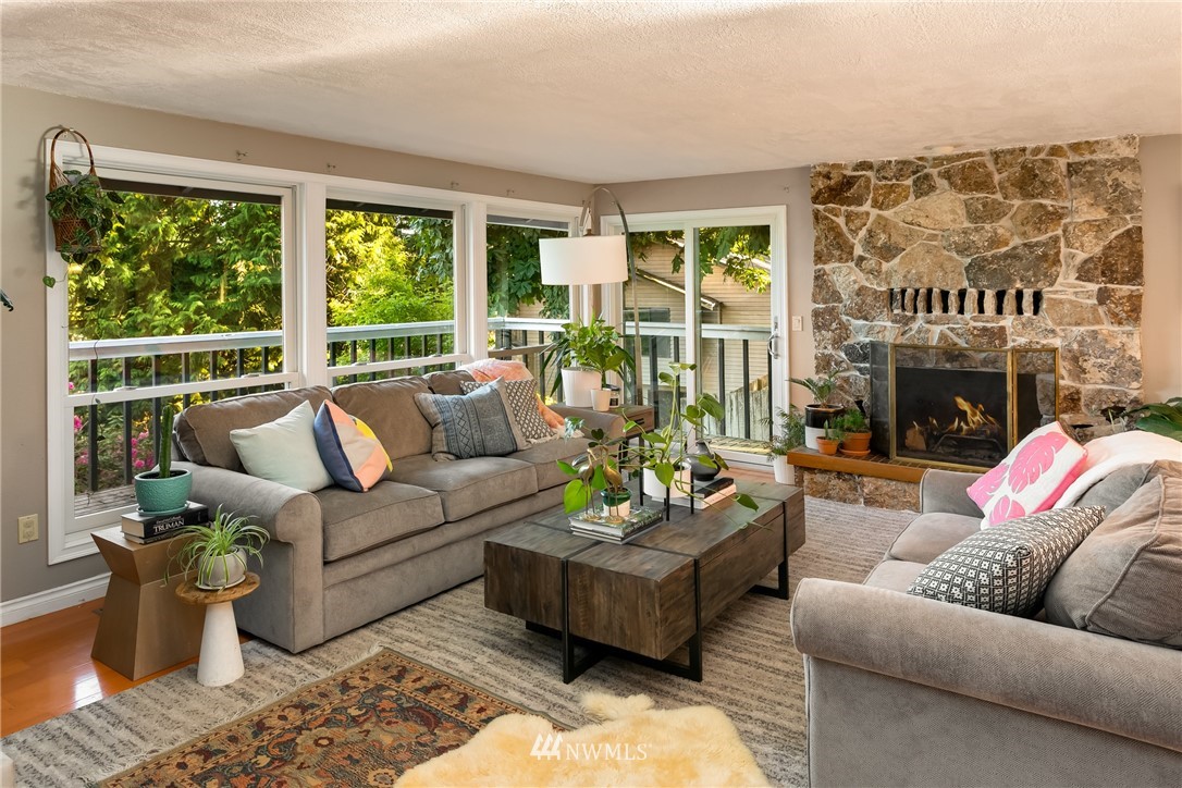 21804 3rd Drive Southeast Bothell, WA 98021 - Photo 2 of 25