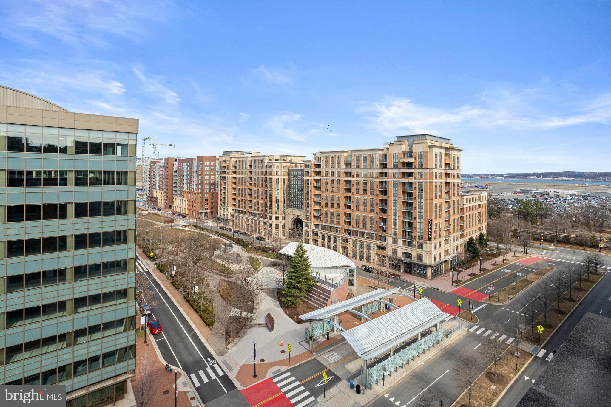 3600 South Glebe Road, Unit 1014W Arlington, VA 22202 - Photo 15 of 36 Perfecto!! Get lost in this view!