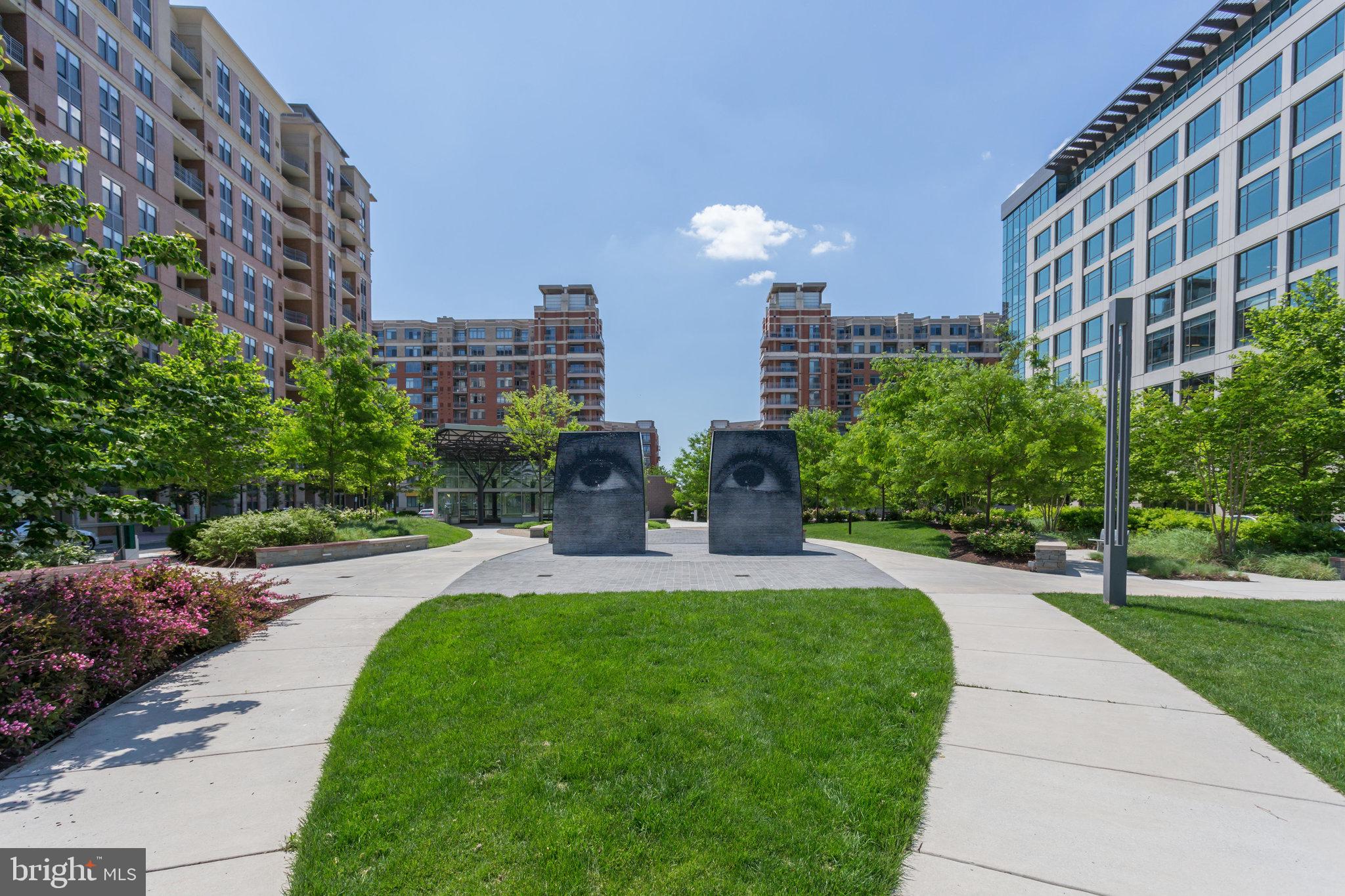 3600 South Glebe Road, Unit 1014W Arlington, VA 22202 - Photo 32 of 36 Courtyard directly across the street