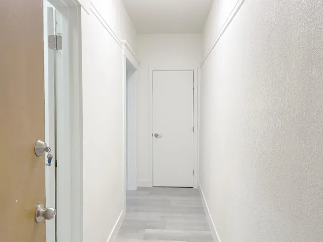 $2,075 | 411 East Santa Clara Street, Unit G, San Jose, CA 95112