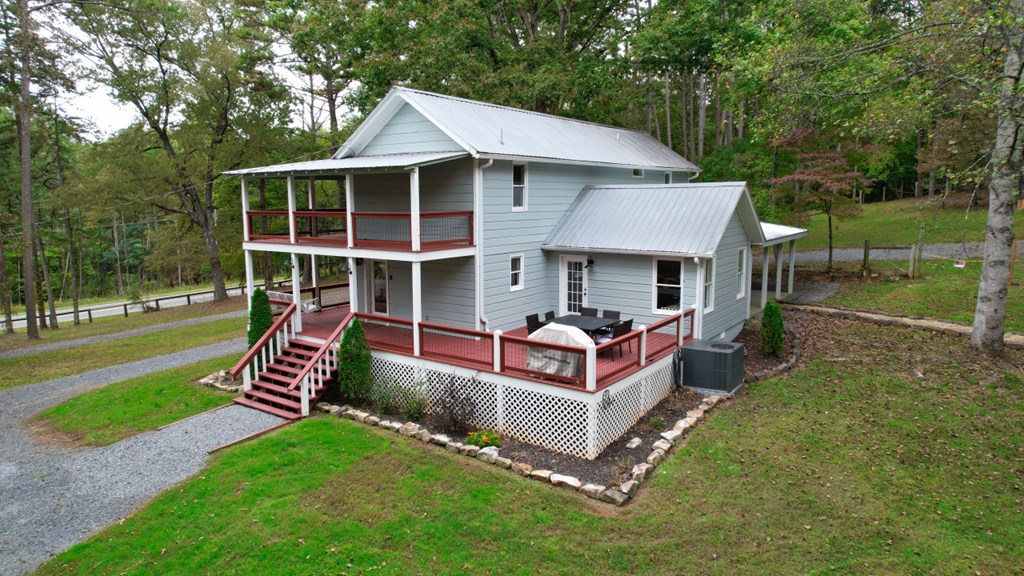 237 Chestnut Gap Road Blue Ridge, GA 30513 - Photo 5 of 60