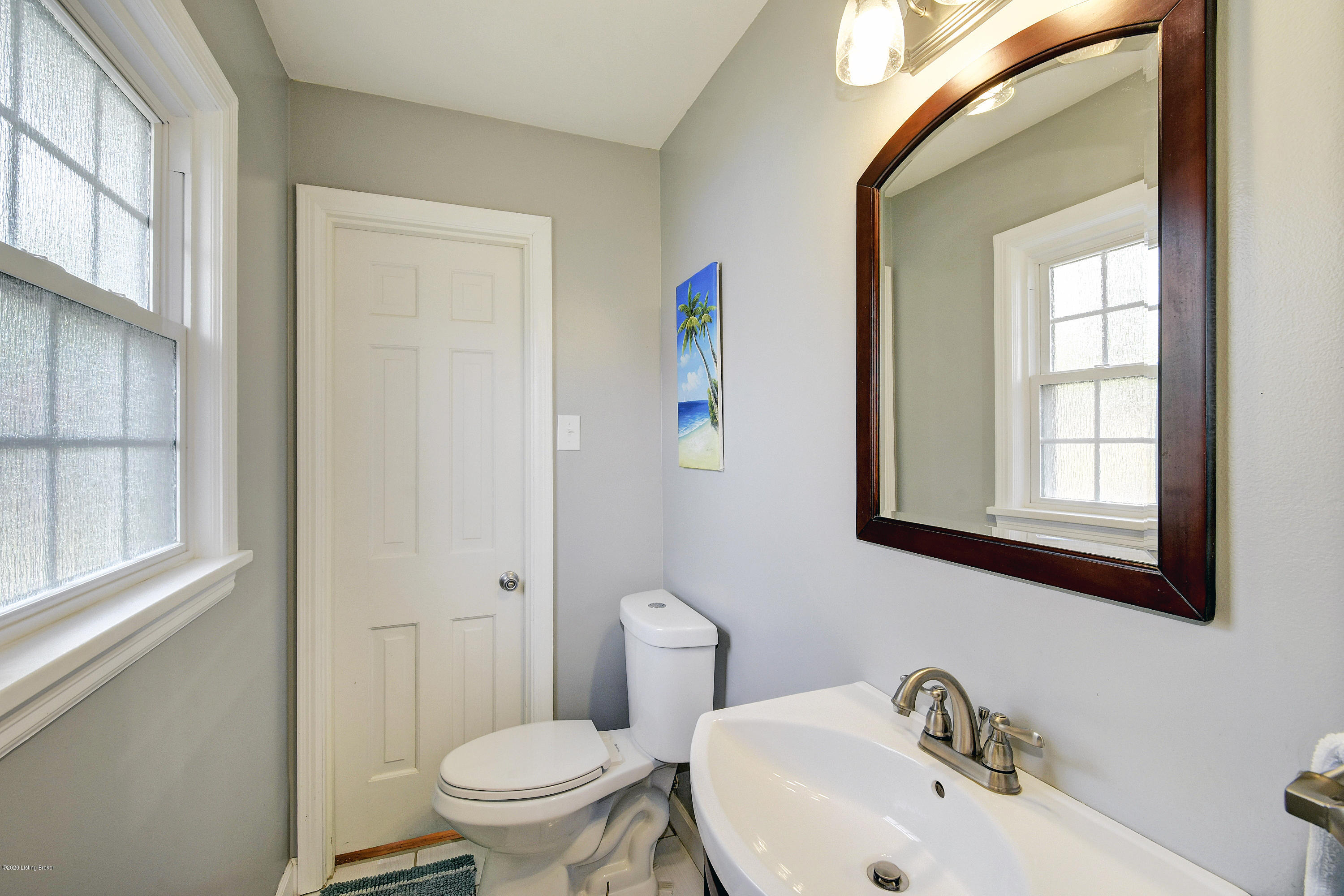 2106 Janlyn Road Louisville, KY 40299 - Photo 18 of 32 Primary Bath