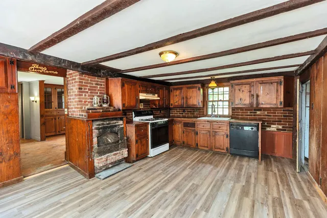 $449,500 | 14 Leighton Lane, Temple, NH 03084