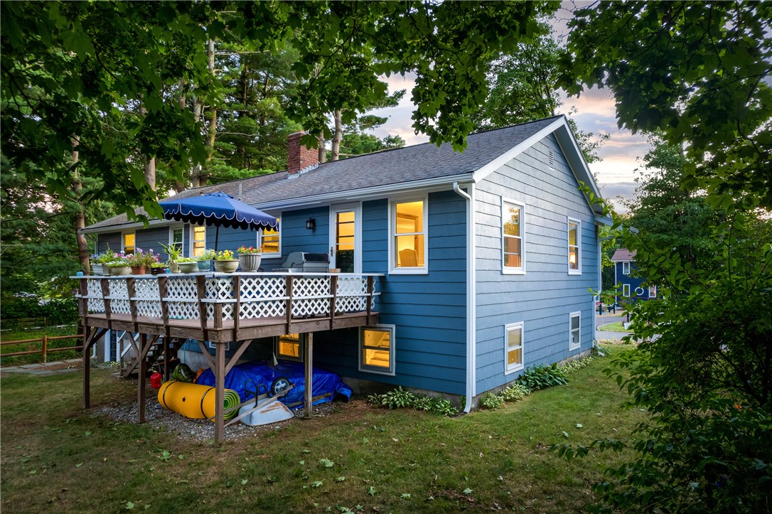 12 Anthony Road Barrington, RI 02806 - Photo 29 of 31