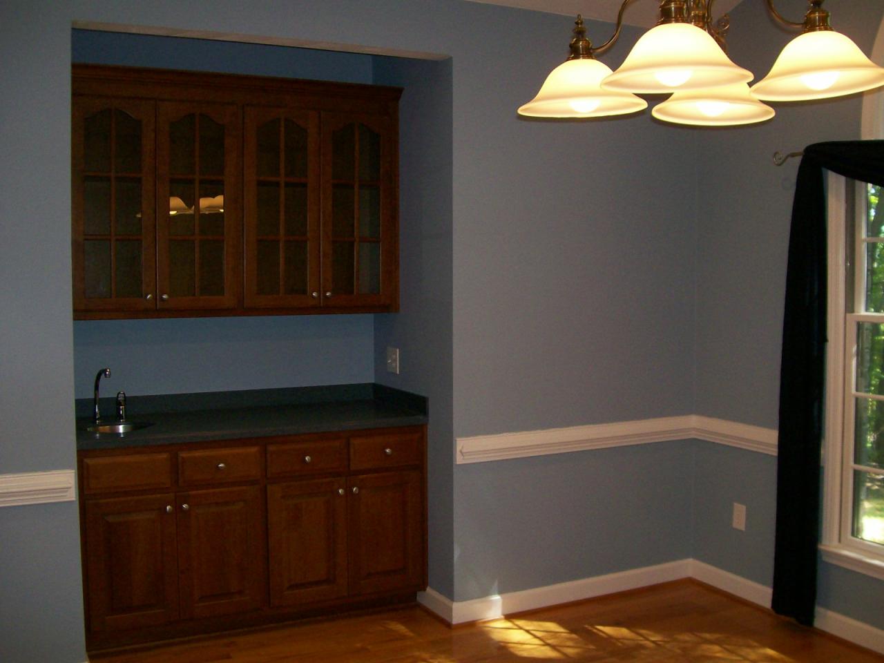 2811 Trinity Road Troutville, VA 24175 - Photo 4 of 12 Wetbar in Dining Rm