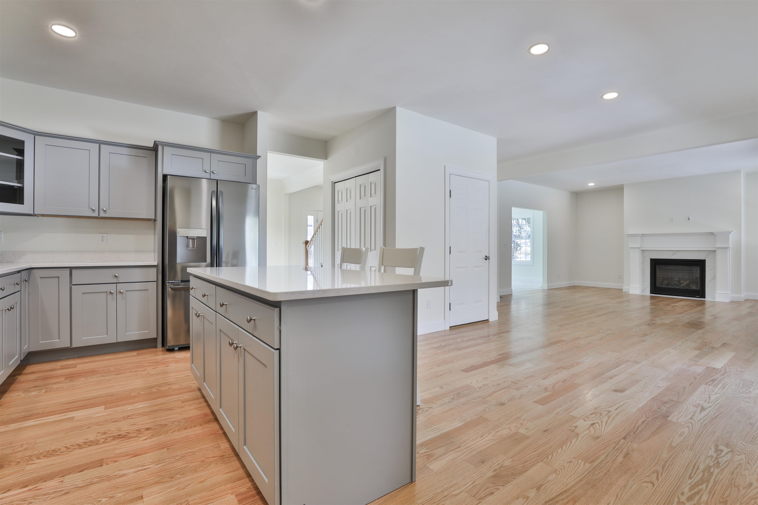 22 Reeds Ferry Way Merrimack, NH 03054 - Photo 15 of 52