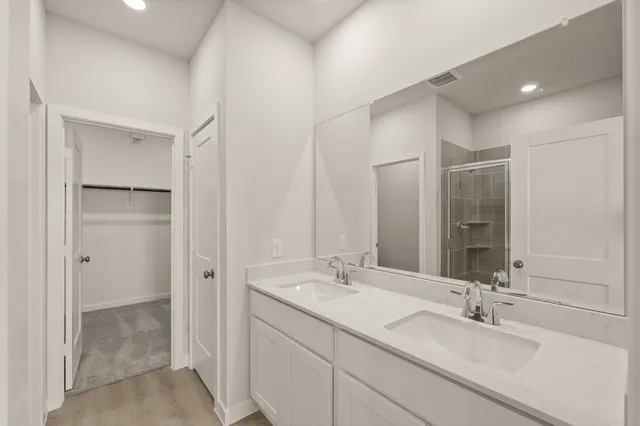 $328,900 | 310 Long Br Drive, Dayton, TX 77535