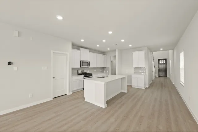 $328,900 | 310 Long Br Drive, Dayton, TX 77535