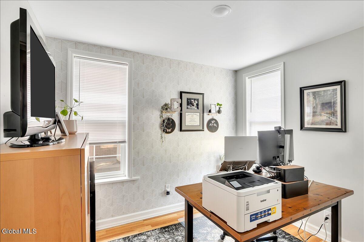 1575 Union Street Schenectady, NY 12309 - Photo 23 of 45 32-1575 Union St-38
