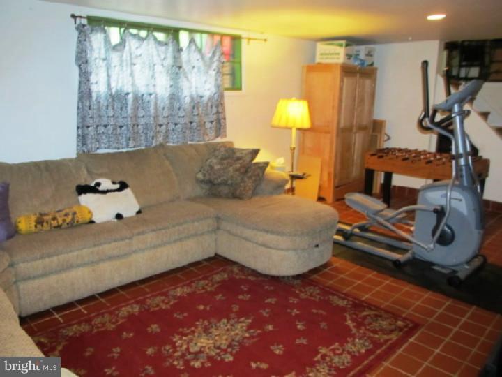 305 Radcliffe Drive Newark, DE 19711 - Photo 14 of 18