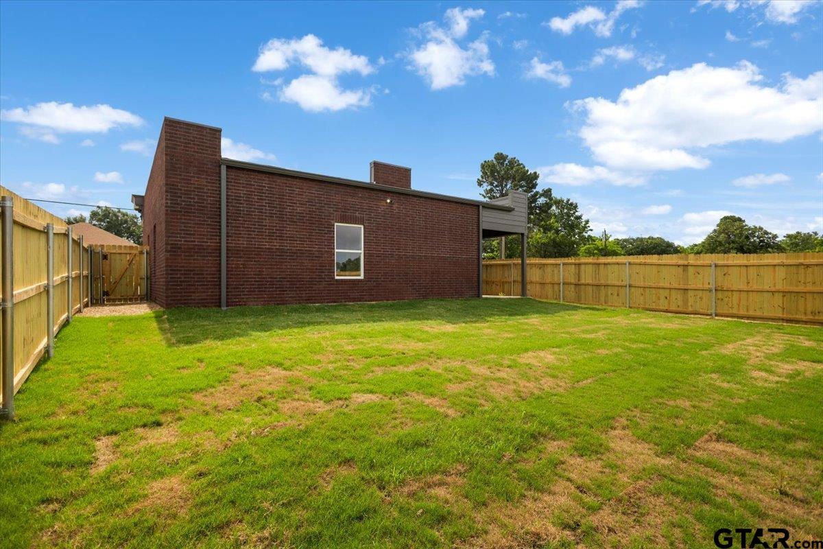 719 Britton Avenue Tyler, TX 75701 - Photo 38 of 45