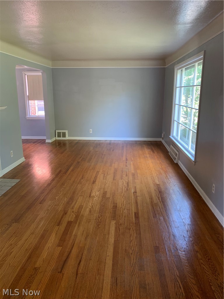 3790 Fairoaks Road South Euclid, OH 44121 - Photo 10 of 23