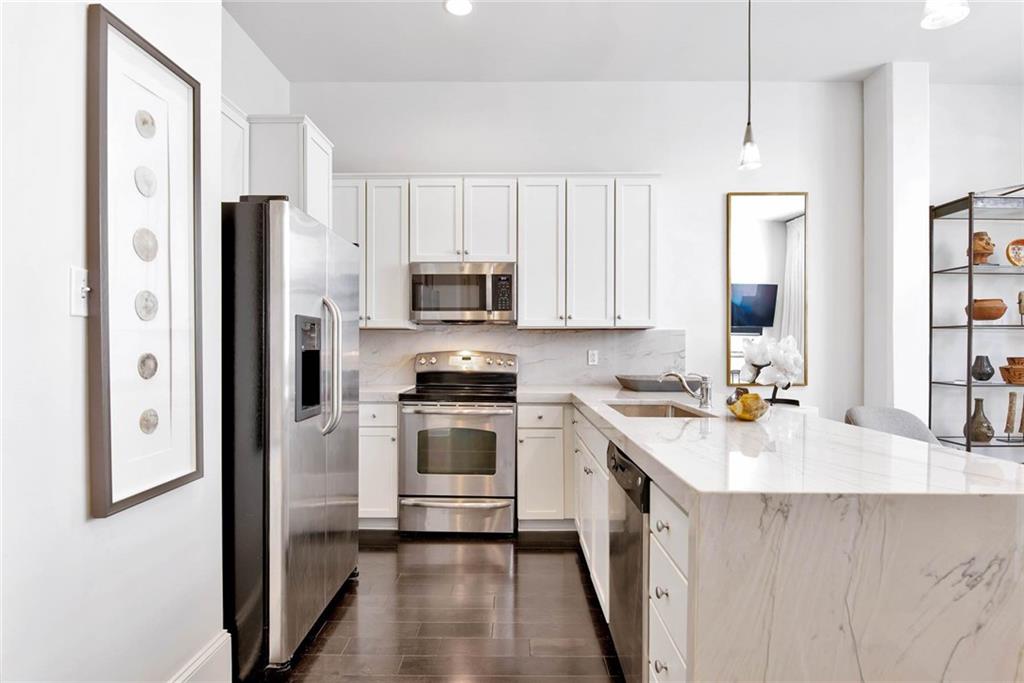 1201 Canal Street, Unit 416 New Orleans, LA 70112 - Photo 5 of 29