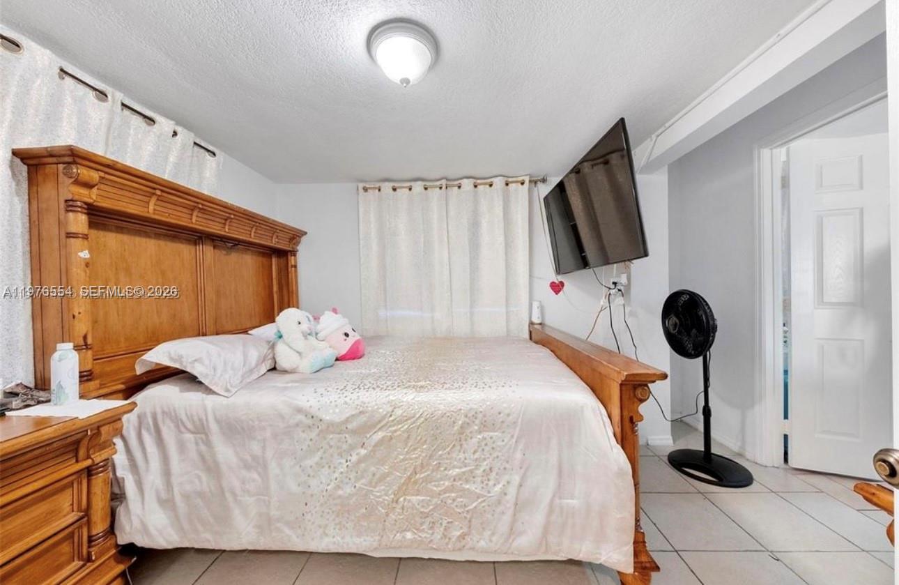 5300 Southwest 6th Street Miami, FL 33134 - Photo 18 of 20