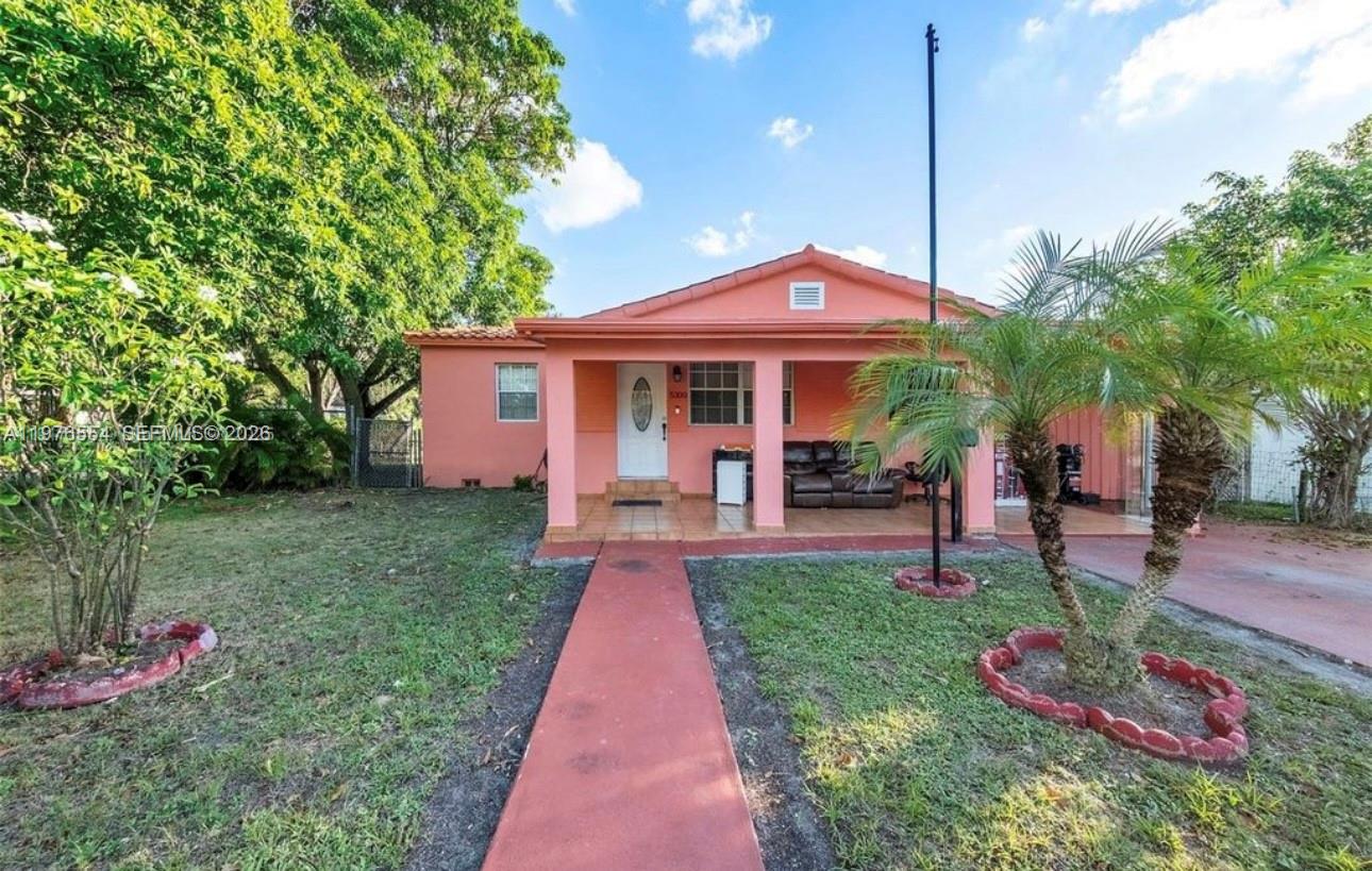 5300 Southwest 6th Street Miami, FL 33134 - Photo 7 of 20