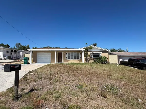 $2,400 | 3637 Winder Drive, Holiday, FL 34691