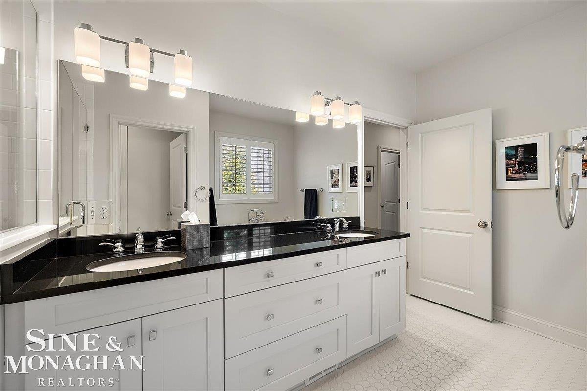 1004 Harvard Road Grosse Pointe Park, MI 48230 - Photo 25 of 60