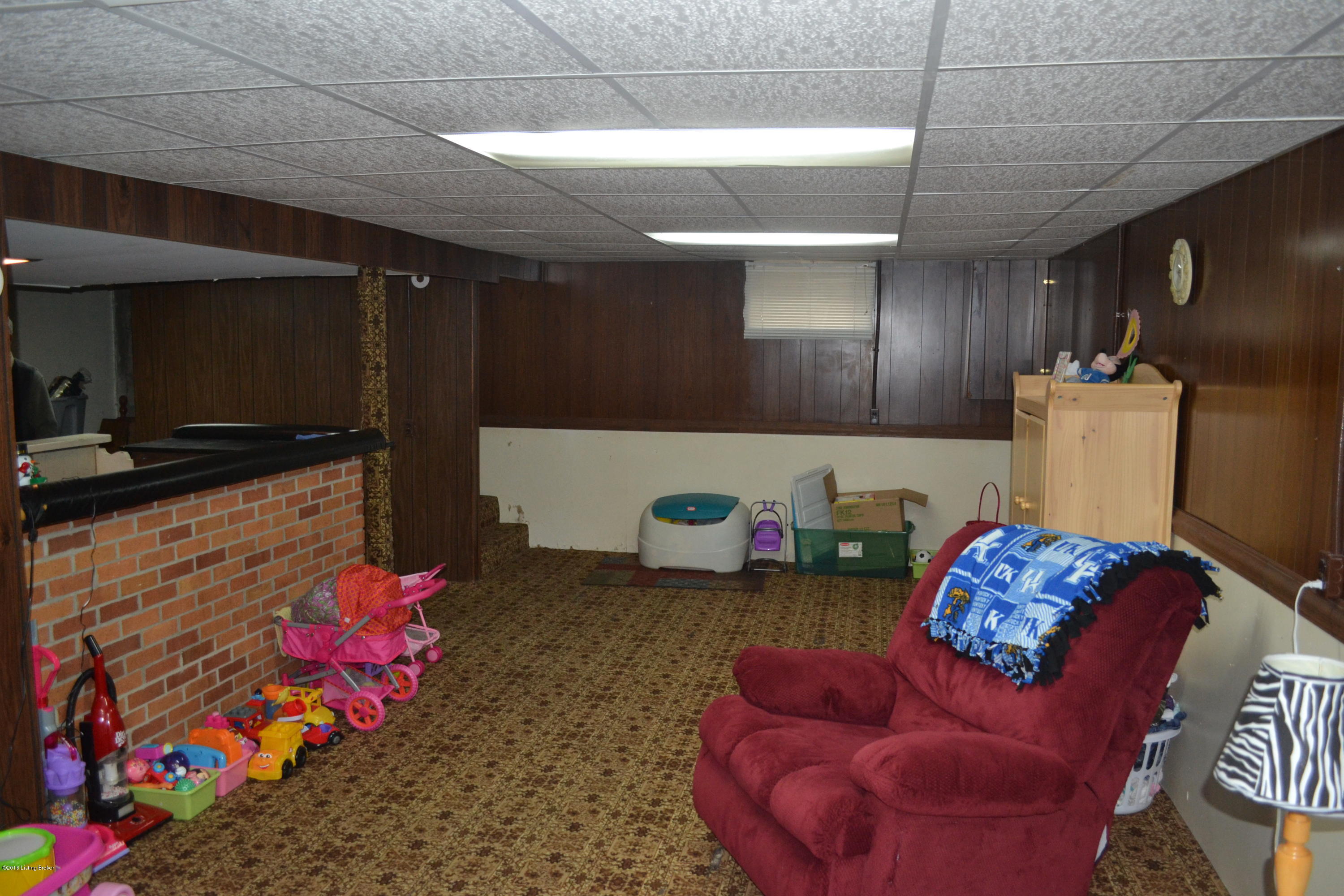 6345 Hunters Grove Road Louisville, KY 40216 - Photo 18 of 19 bsmt fr - DSC_0141