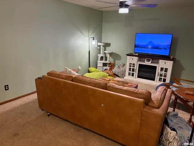 $164,900 | 1800 Frazier Avenue, Centralia, IL 62801