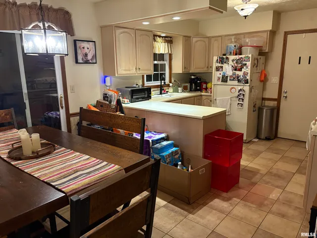 $164,900 | 1800 Frazier Avenue, Centralia, IL 62801