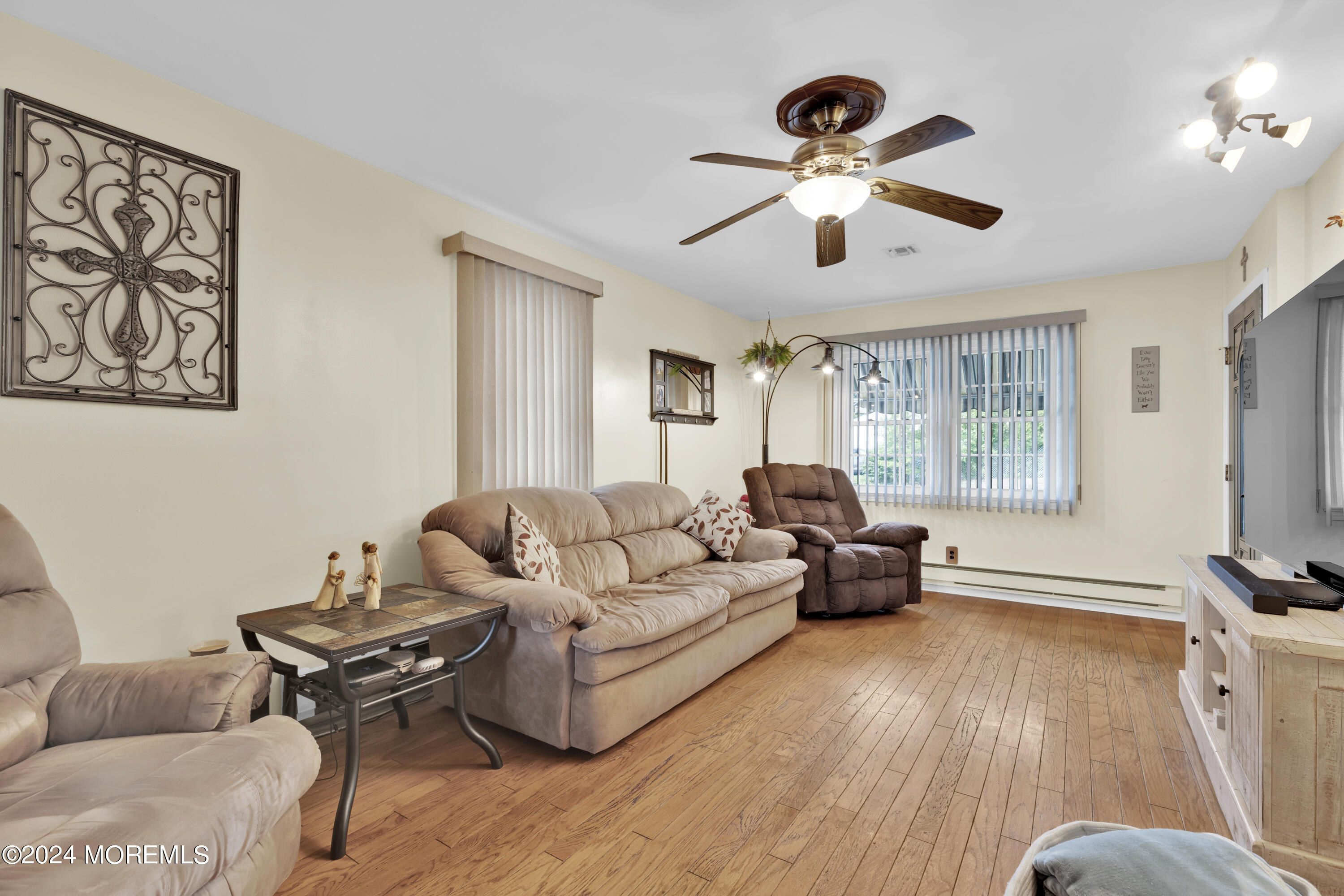 173 Walnut Drive Brick, NJ 08724 - Photo 5 of 31 D3970C8A-92A0-4770-9F91-D119E9D4119C