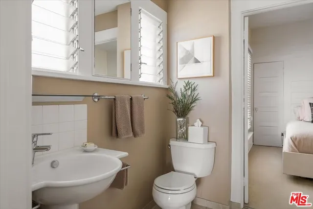 $1,495,000 | 2315 Cove Avenue, Los Angeles, CA 90039