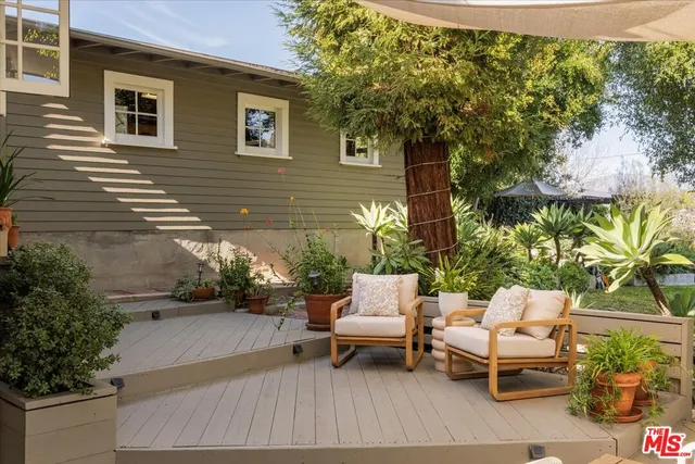 $1,495,000 | 2315 Cove Avenue, Los Angeles, CA 90039