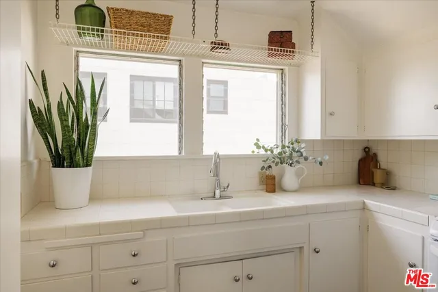 $1,495,000 | 2315 Cove Avenue, Los Angeles, CA 90039