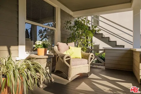 $1,495,000 | 2315 Cove Avenue, Los Angeles, CA 90039