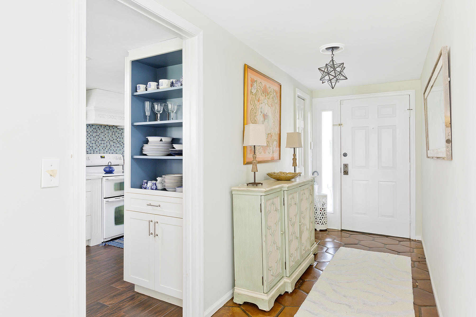 13321 Polo Club Road, Unit C102 Wellington, FL 33414 - Photo 4 of 32 04_Foyer_Layout1