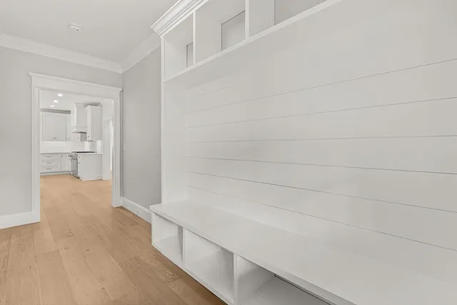 $2,995,000 | 3 Clifford Lane, Weston, MA 02493