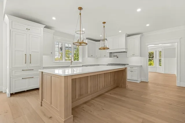 $2,995,000 | 3 Clifford Lane, Weston, MA 02493