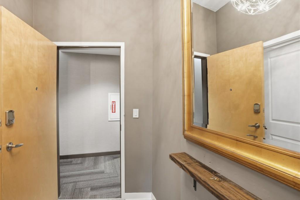 361 17th Street Northwest, Unit 1720 Atlanta, GA 30363 - Photo 26 of 38 a bathroom with a mirror