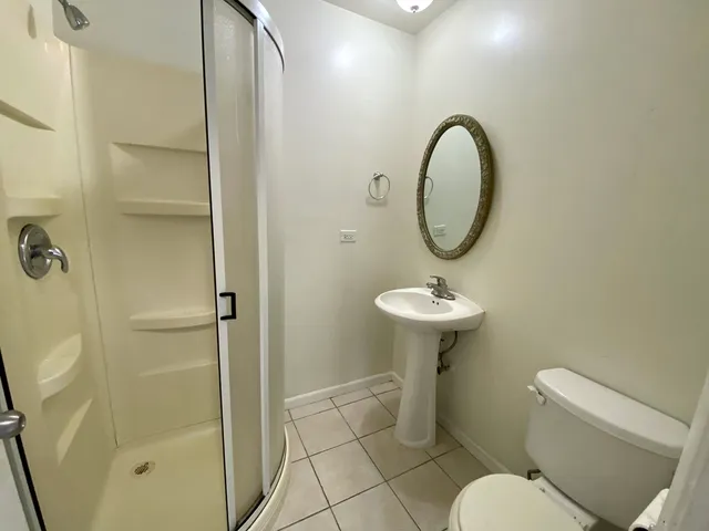 $2,450 | 1987 Franklin Place, Hoffman Estates, IL 60169