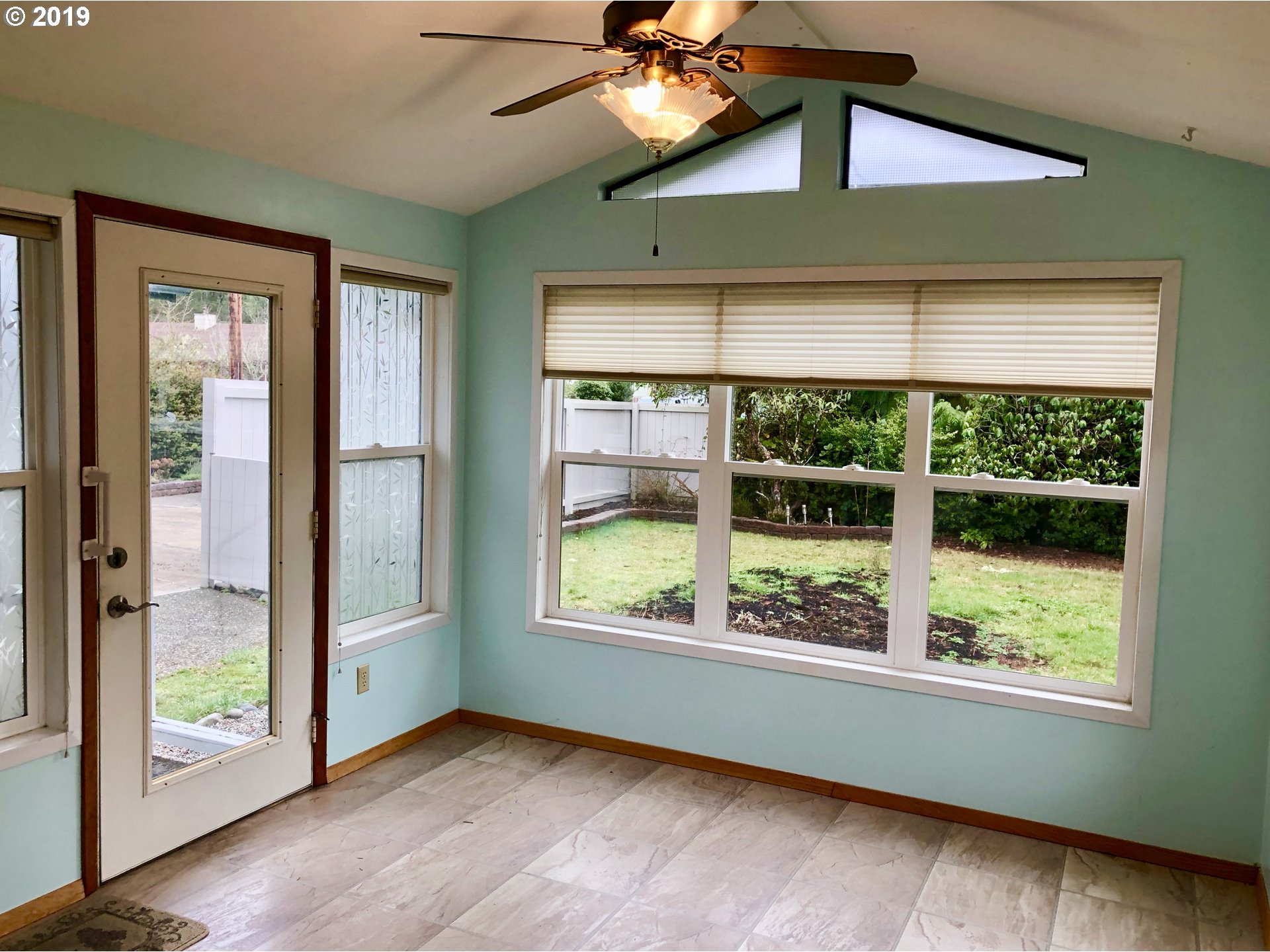 89014 Sutton Lake Road Florence, OR 97439 - Photo 2 of 29 Gallery Image 2