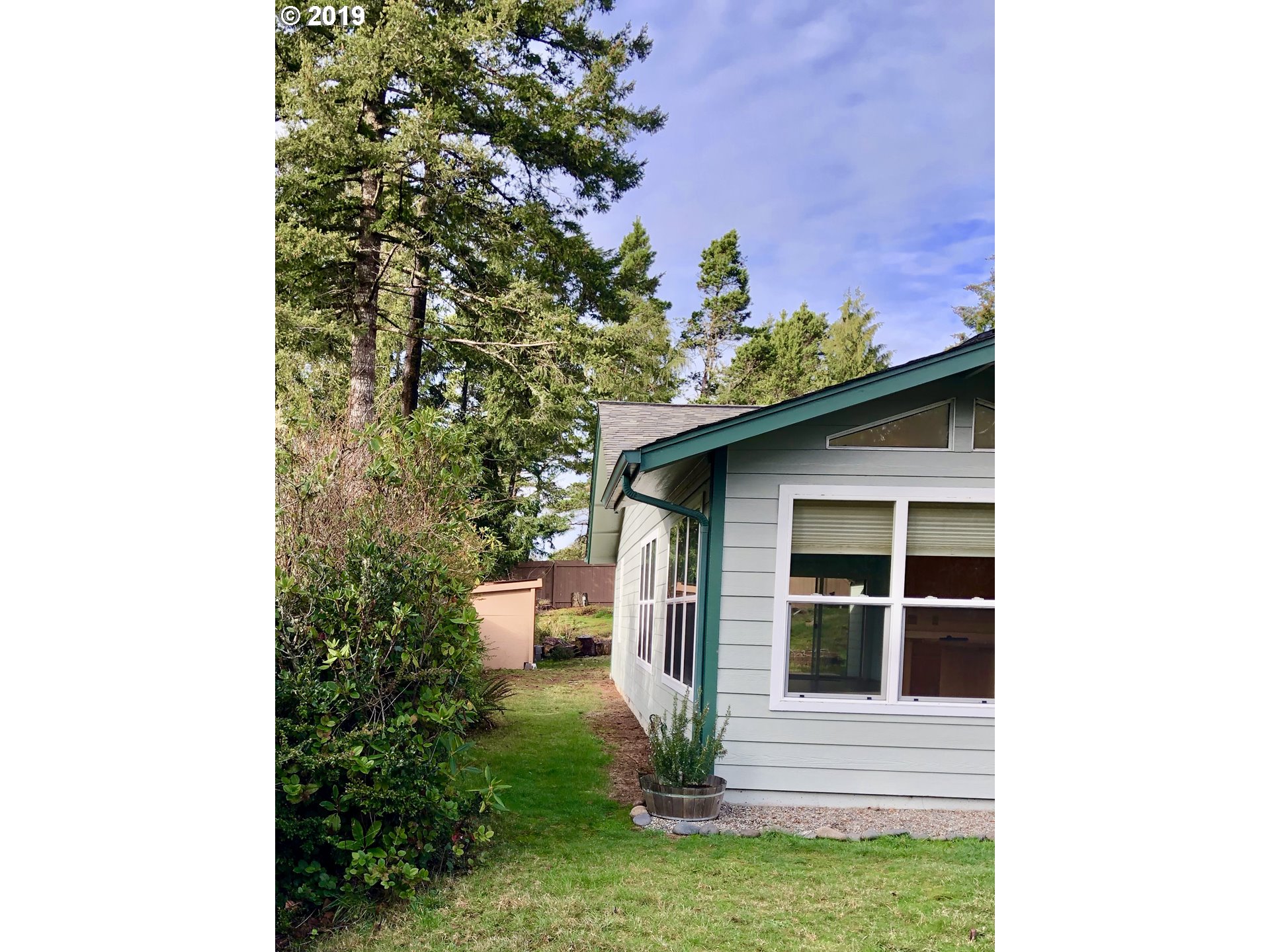89014 Sutton Lake Road Florence, OR 97439 - Photo 28 of 29 Gallery Image 28