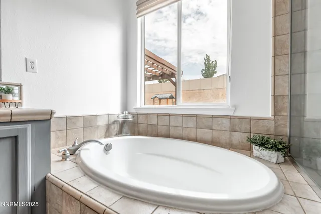 $789,000 | 10700 Summer Glen Drive, Reno, NV 89521