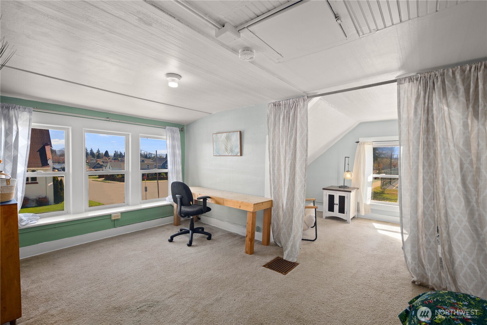 1909 24th Street Everett, WA 98201 - Photo 17 of 39