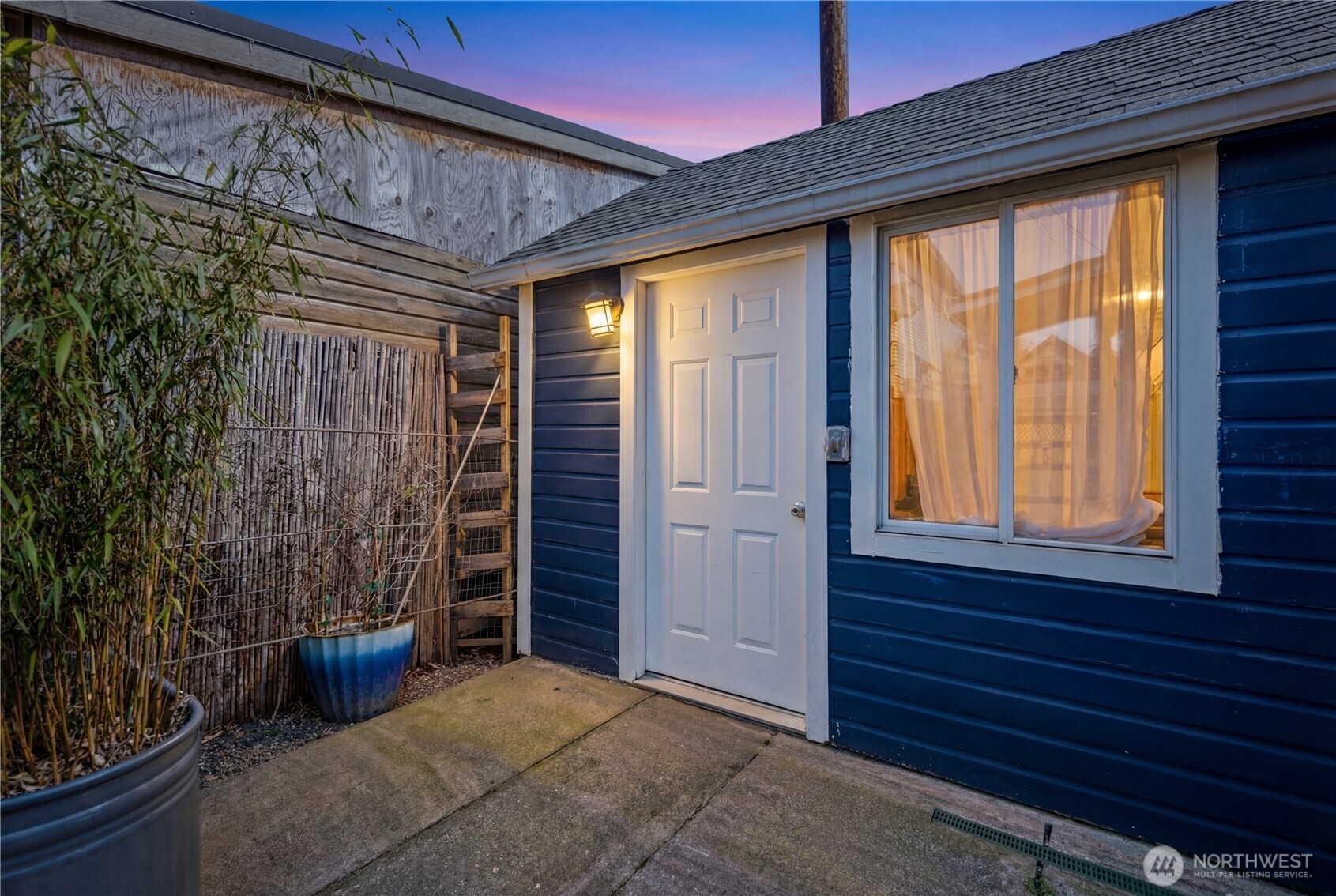 1909 24th Street Everett, WA 98201 - Photo 22 of 39