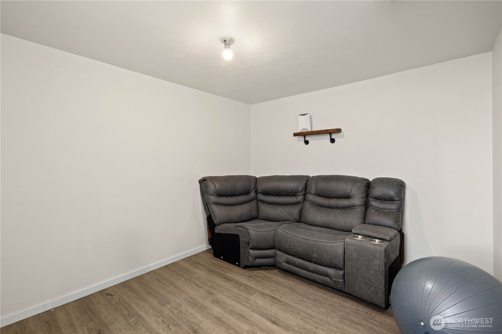 1909 24th Street Everett, WA 98201 - Photo 24 of 39