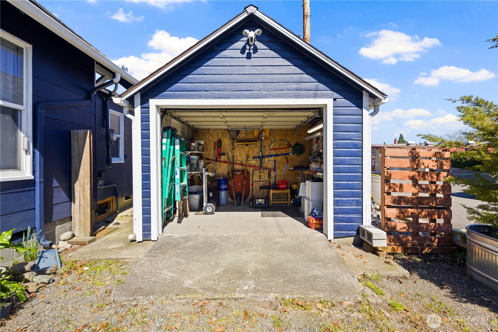 1909 24th Street Everett, WA 98201 - Photo 25 of 39