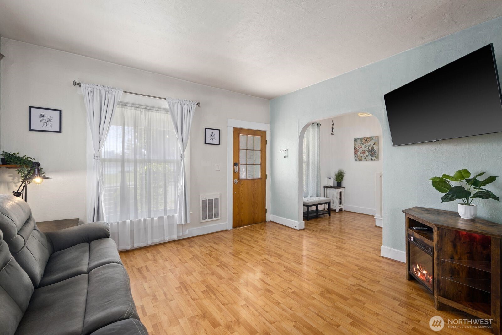 1909 24th Street Everett, WA 98201 - Photo 6 of 39