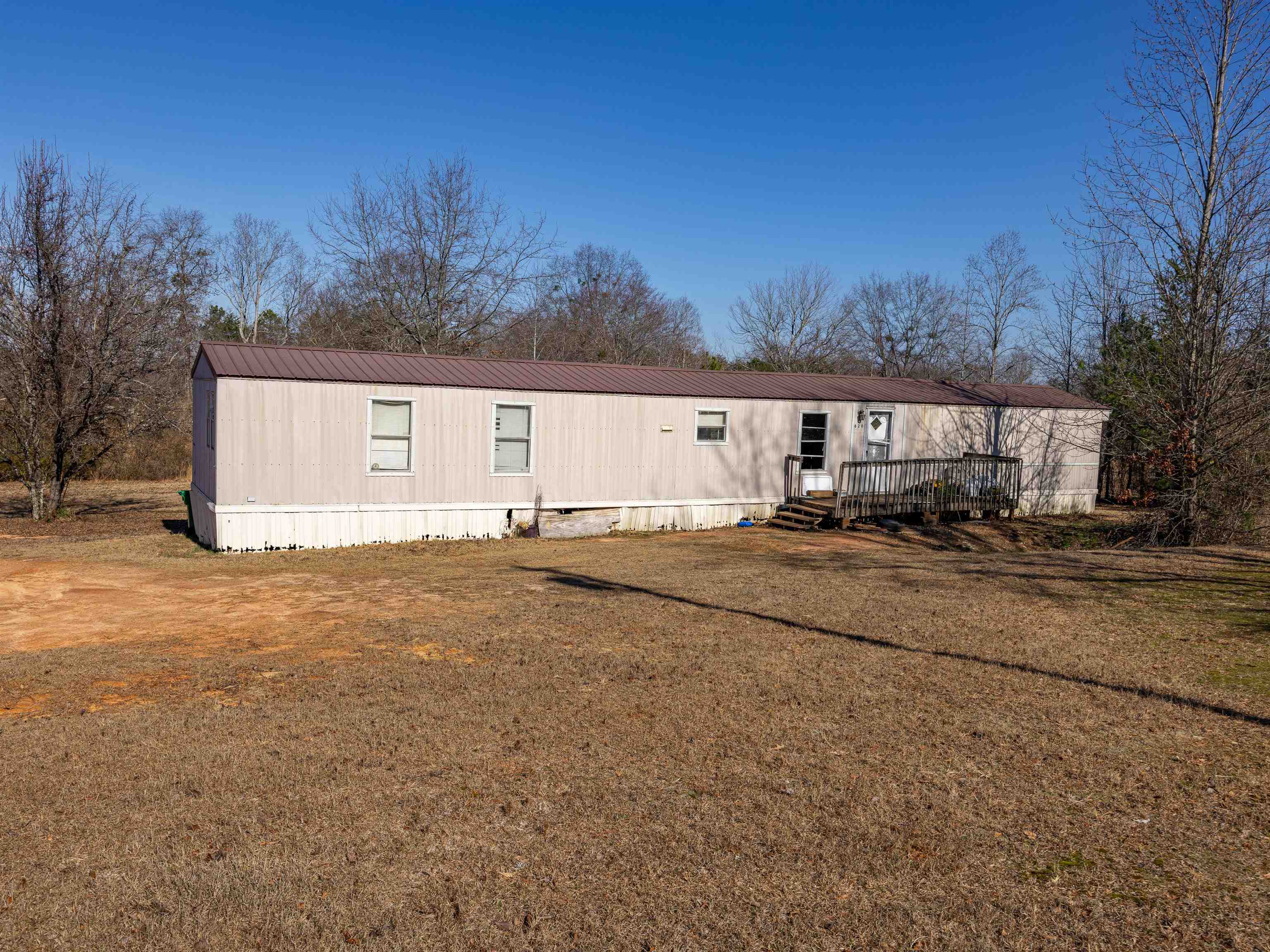 660 Ferree Road Campobello, SC 29322 - Photo 2 of 12