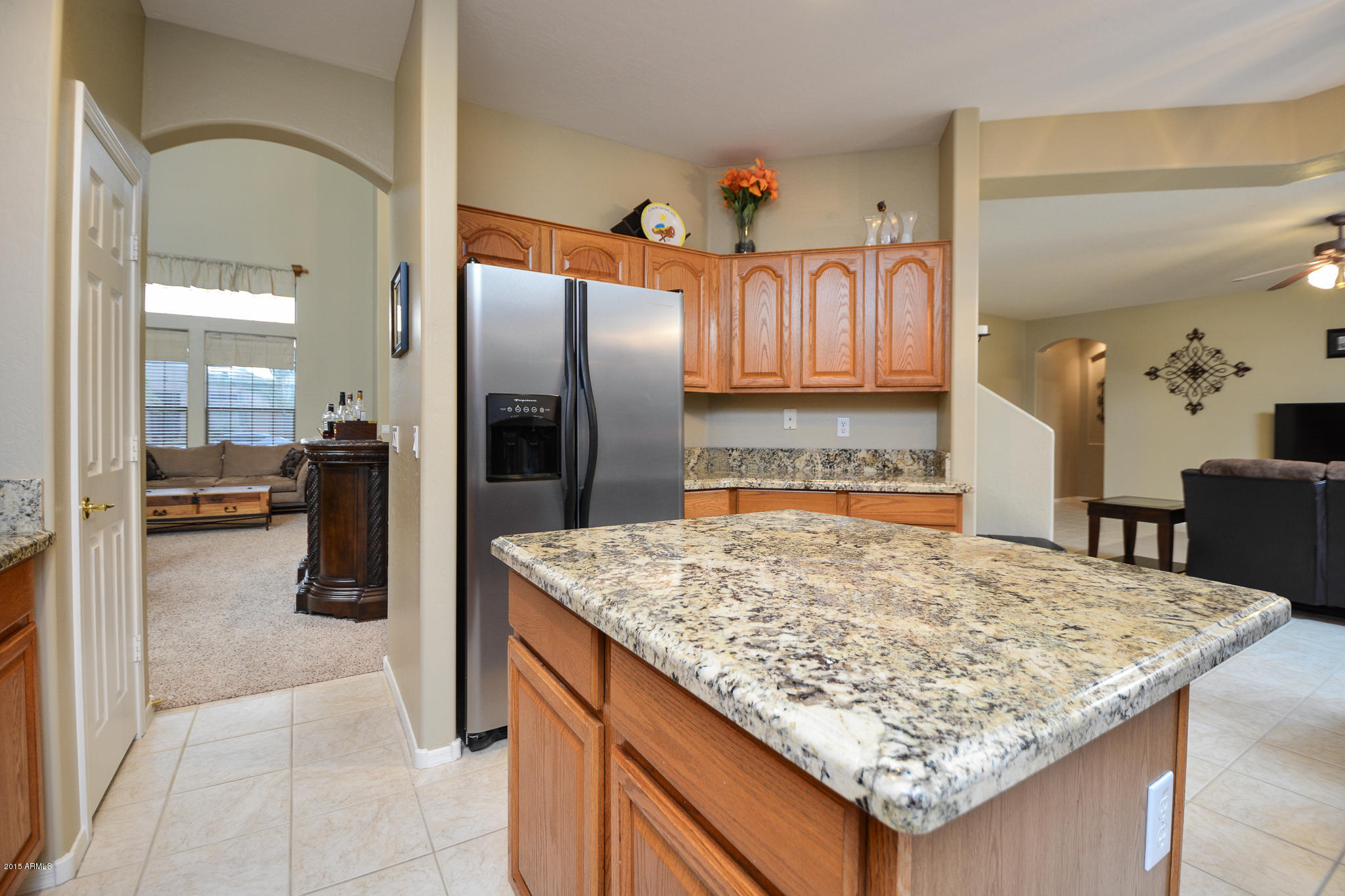 6931 West Rowel Road Peoria, AZ 85383 - Photo 12 of 44 13- KITCHEN