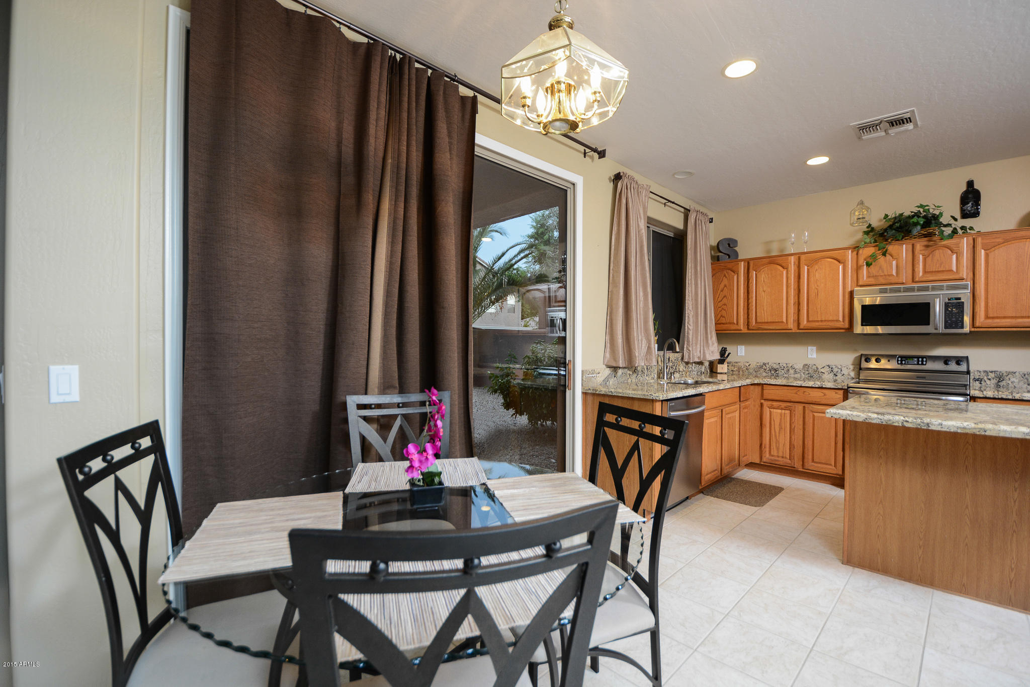 6931 West Rowel Road Peoria, AZ 85383 - Photo 9 of 44 10- CASUAL DINING