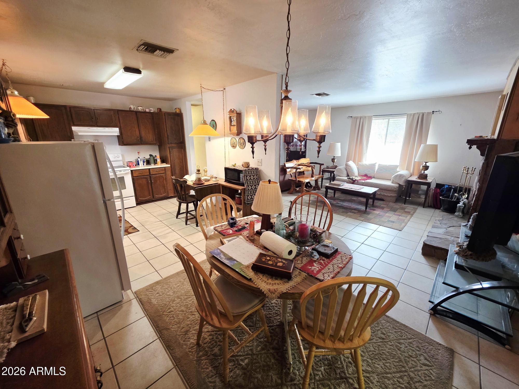 811 North Holly Circle Payson, AZ 85541 - Photo 4 of 20 5677