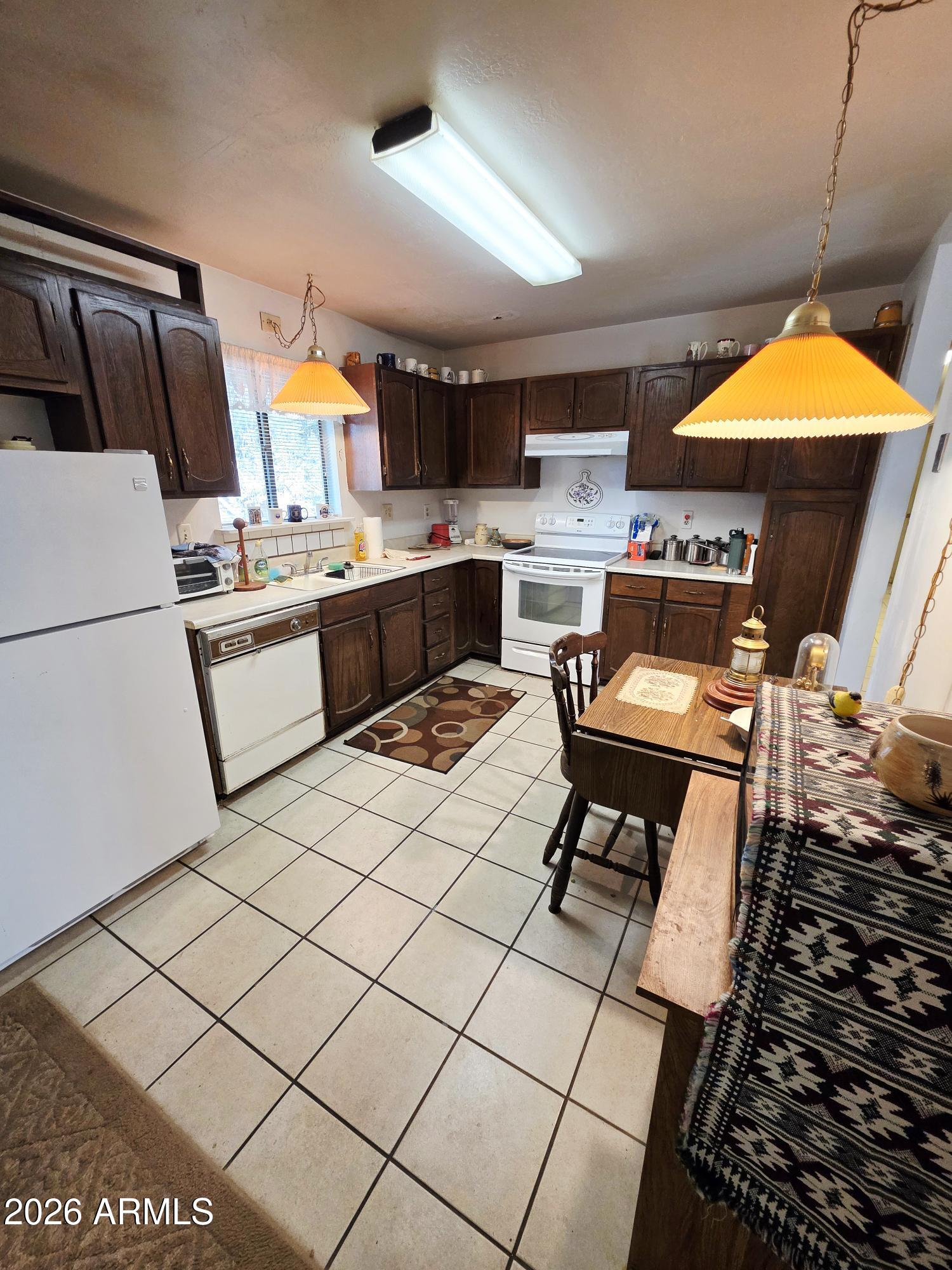 811 North Holly Circle Payson, AZ 85541 - Photo 7 of 20 5681