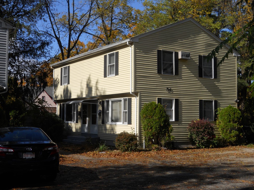 52-54 Price Street Springfield, MA 01104 - Photo 3 of 9